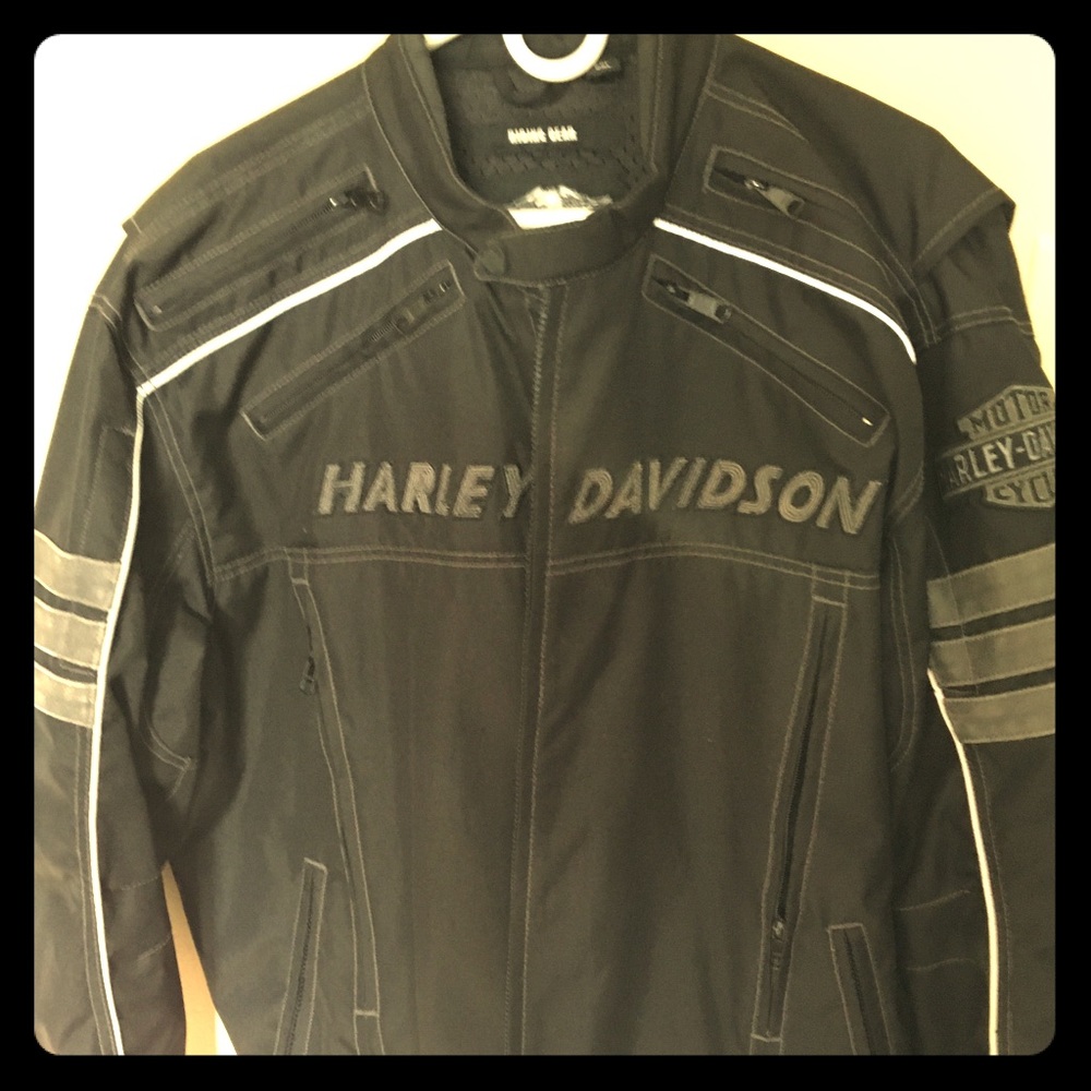 Authentic Harley Davidson 2XL riding jacket